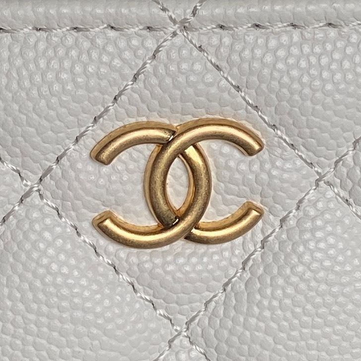 Ch**el cosmetic bags